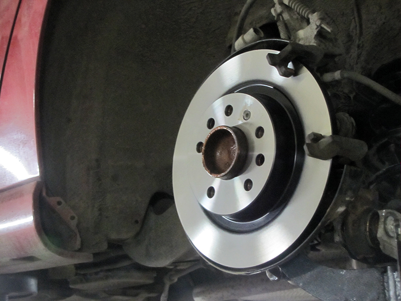 Установка нового тормозного диска